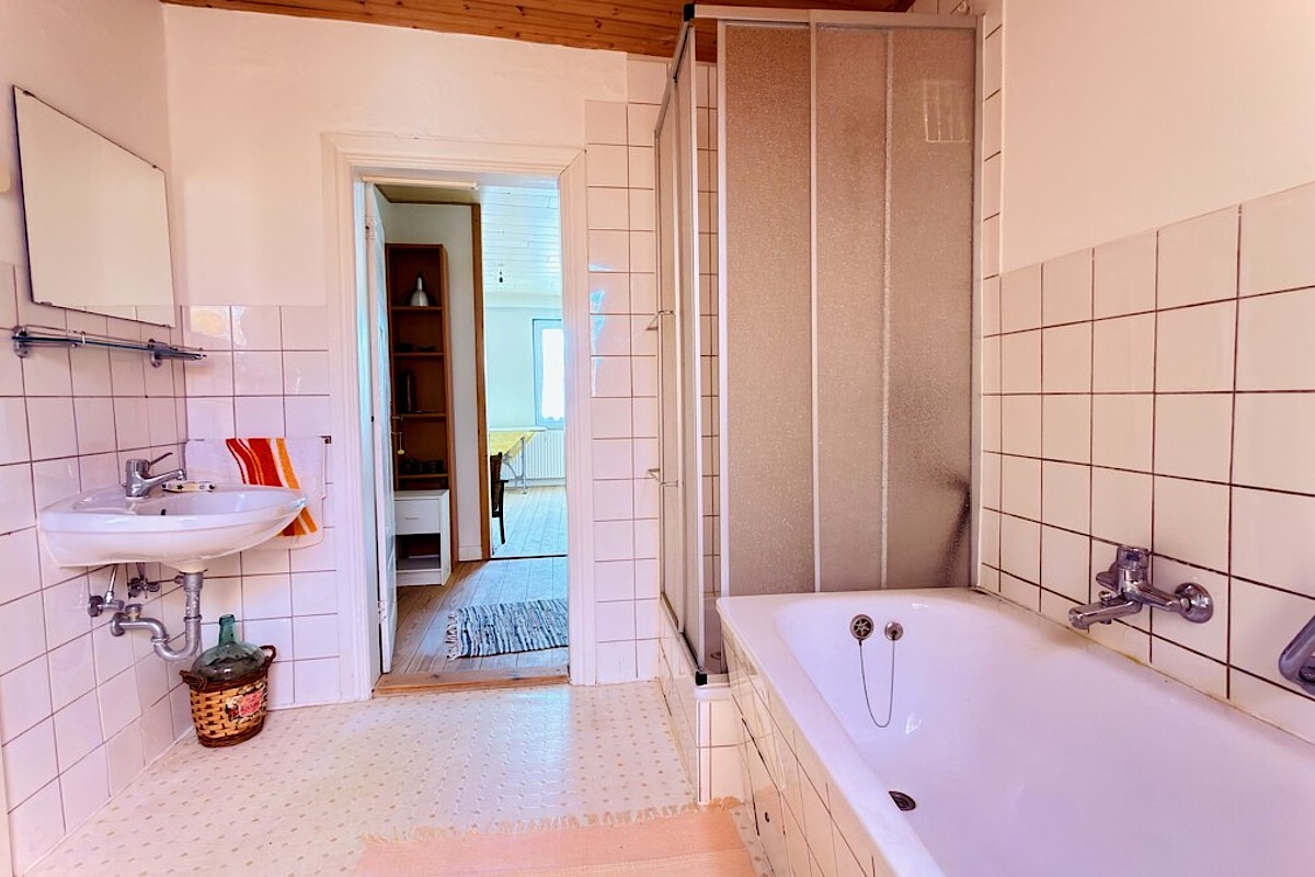 Haus Kauf 24340 Eckernförde Vorderhaus - Bad