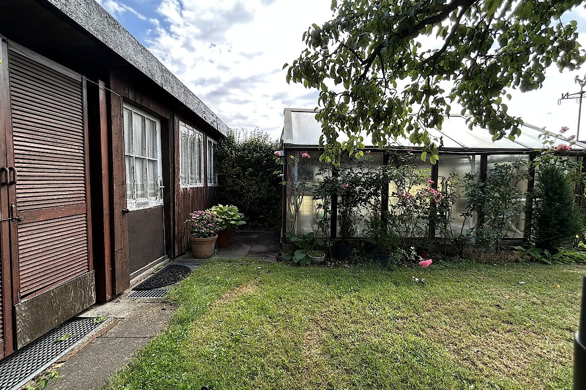 Haus Kauf 24536 Neumünster (Einfeld) Gartenschuppen und Gewächshaus