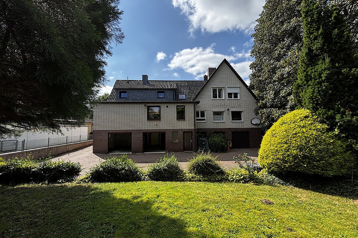 Haus Kauf 22869 Schenefeld Rückansicht v. Garten