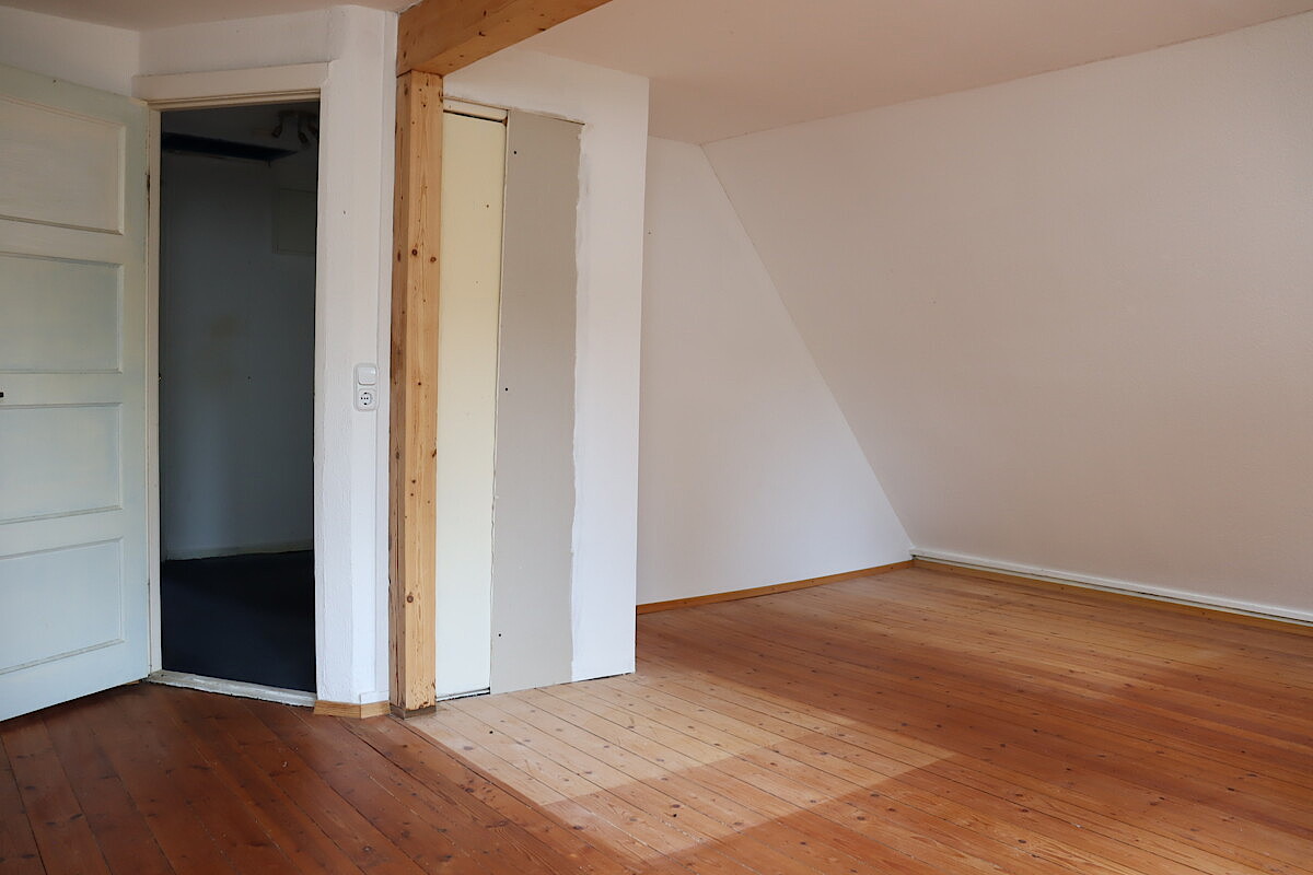 Haus Kauf 23611 Bad Schwartau DG Wohn-, Schlafzimmer