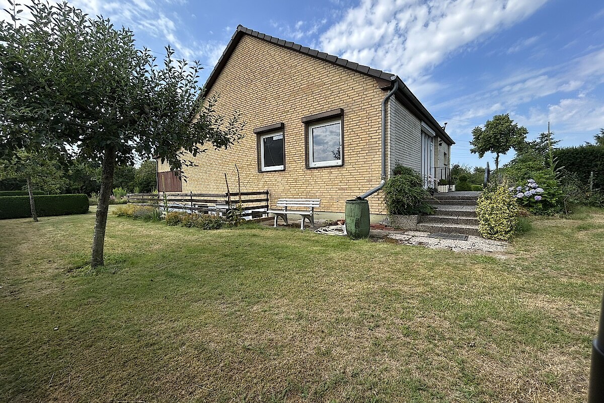 Haus Kauf 24536 Neumünster (Einfeld) rückwärtige Ansicht