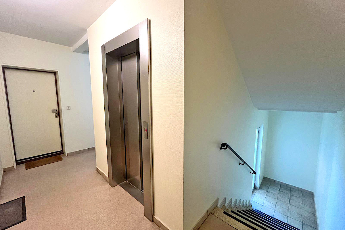 Wohnung Kauf 22145 Hamburg Treppenhaus