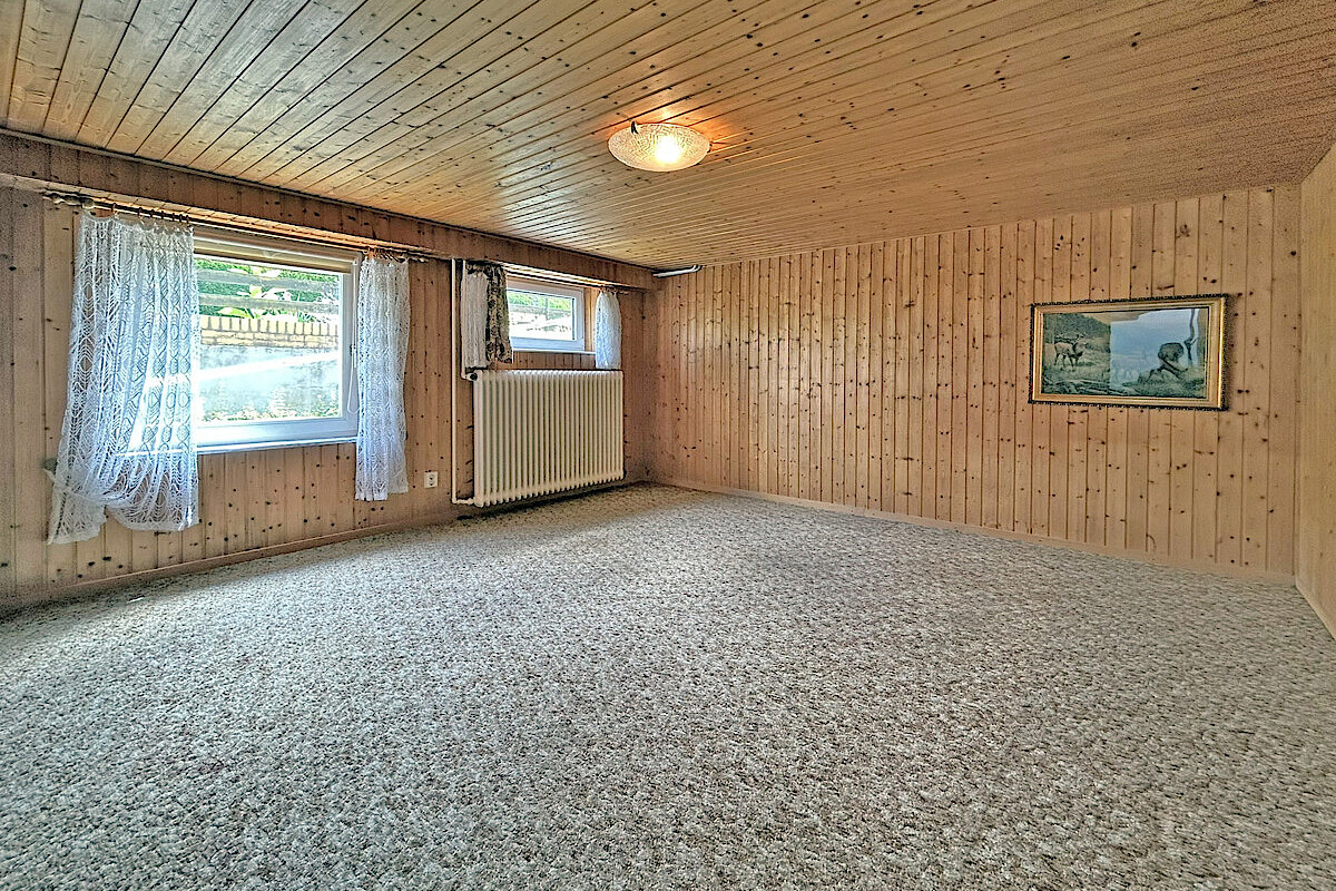 Haus Kauf 24536 Neumünster (Einfeld) wohnlicher Kellerraum