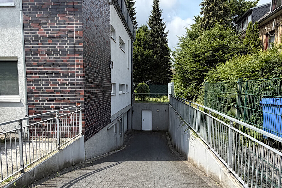 Wohnung Kauf 21217 Seevetal (Meckelfeld) Zufahrt Garage