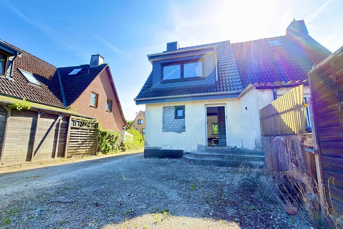 Haus Kauf 24222 Klausdorf , Schwentine Außenansicht