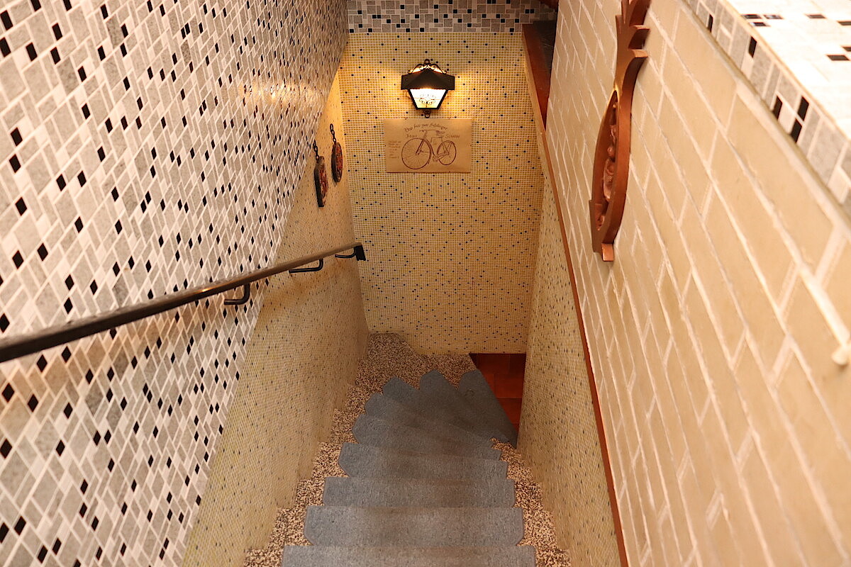 Haus Kauf 22149 Hamburg EG Treppenabgang