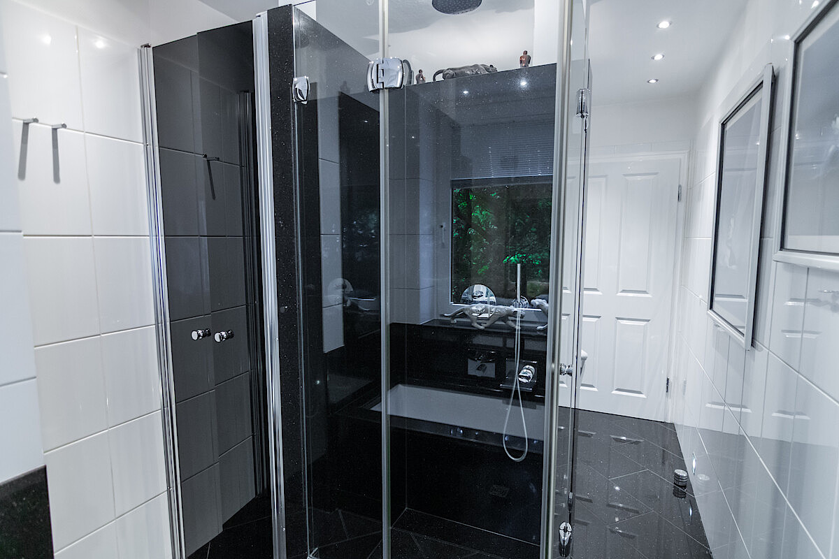 Wohnung Kauf 22337 Hamburg hochwertige Dusche