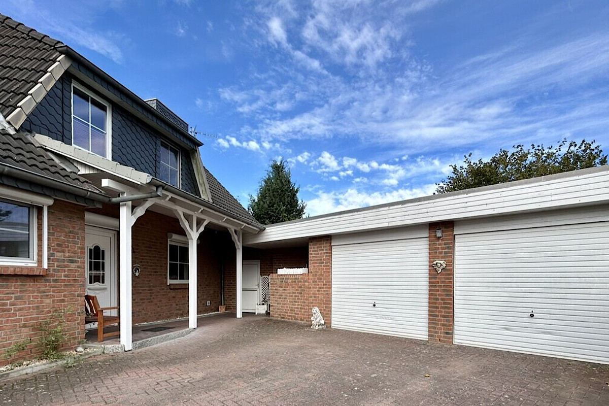 Haus Kauf 24601 Stolpe bei Neumünster Ansicht Auffahrt