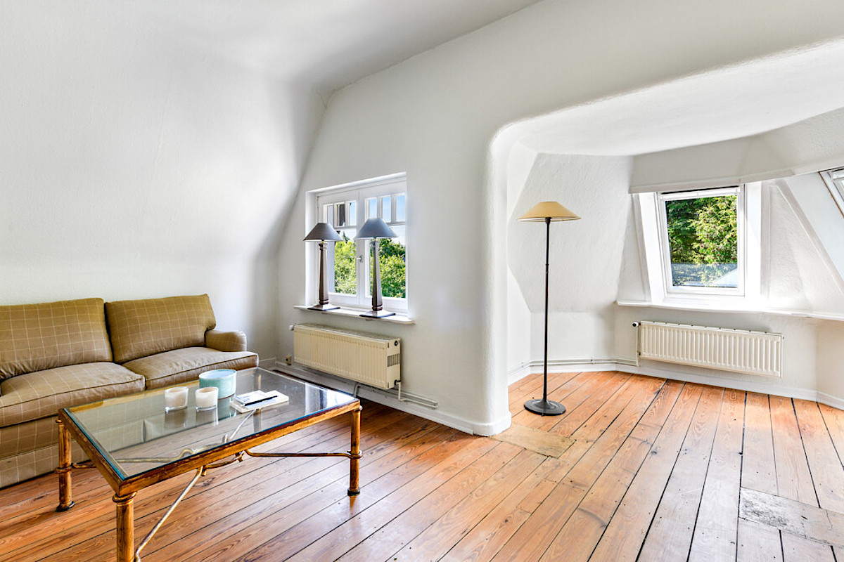 Haus Kauf 22149 Hamburg Wohnzimmer im Dachgeschoss Wohnung 3