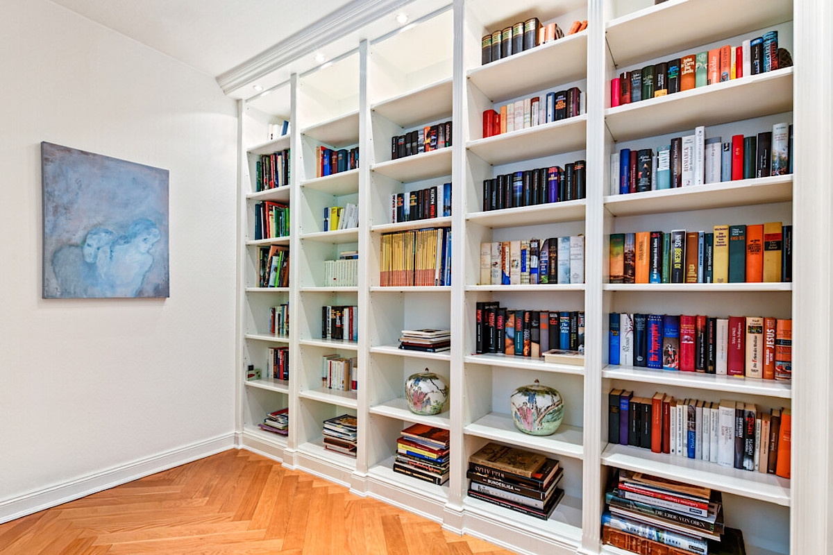 Haus Kauf 22149 Hamburg Bibliothek im Erdgeschoss Wohnung 1