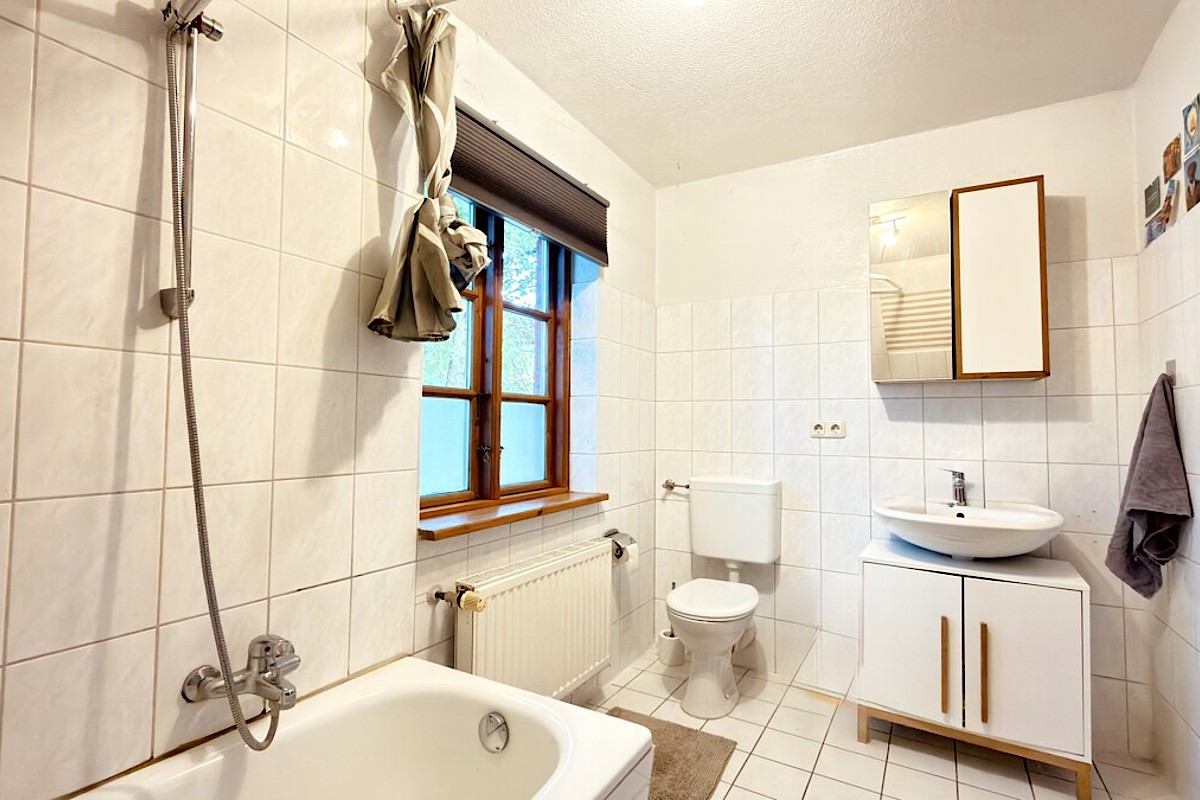 Haus Kauf 24589 Ellerdorf Badezimmer